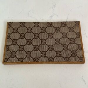 Gucci checkbook cover